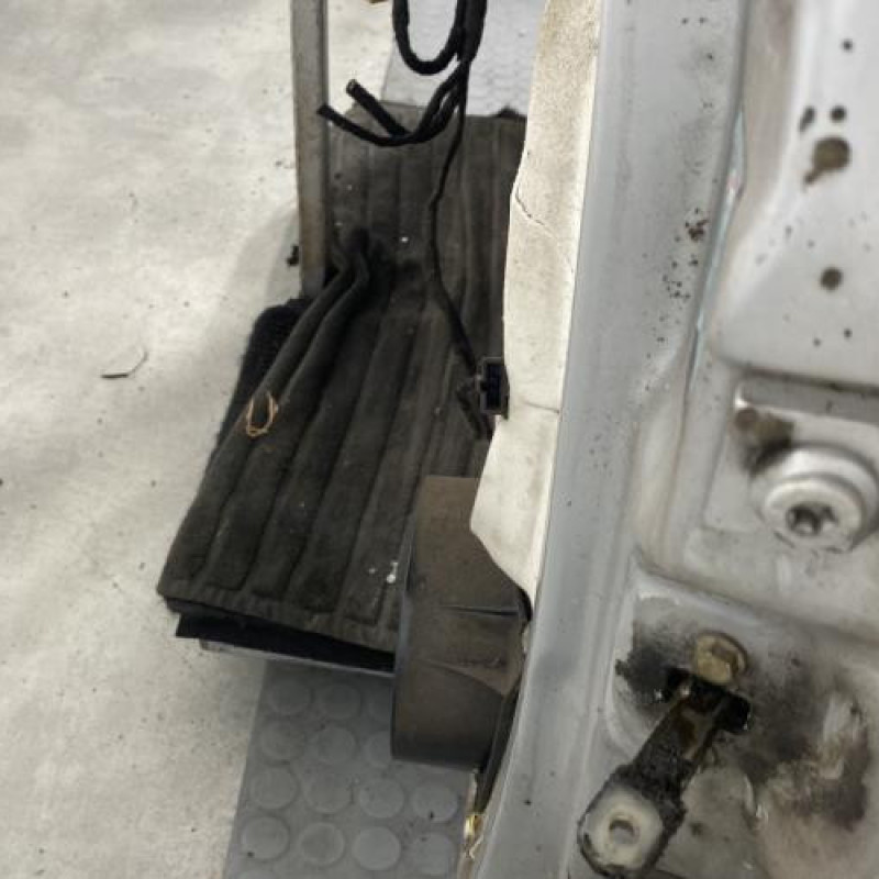 Porte avant gauche SEAT IBIZA 2 Photo n°2