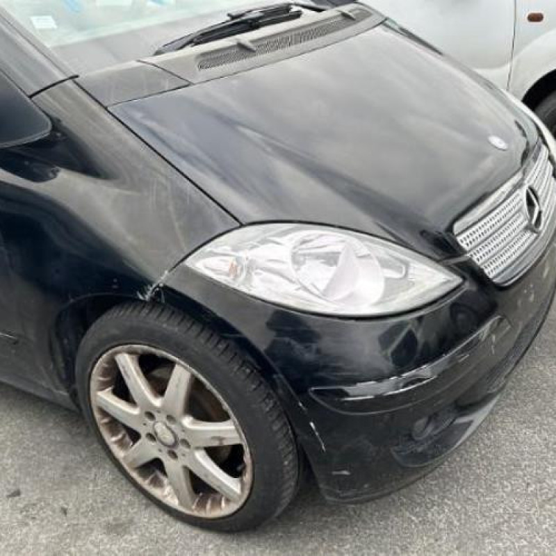 Vitre avant droit MERCEDES CLASSE A 169 Photo n°6