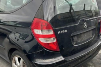 Vitre avant droit MERCEDES CLASSE A 169