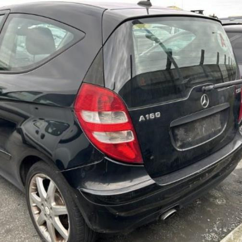 Vitre avant droit MERCEDES CLASSE A 169 Photo n°10