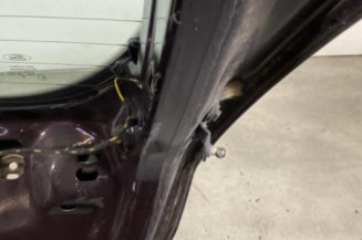 Malle/Hayon arriere FORD FIESTA 6