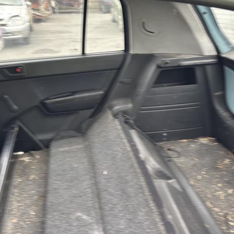 Porte avant droit HYUNDAI GETZ Photo n°18