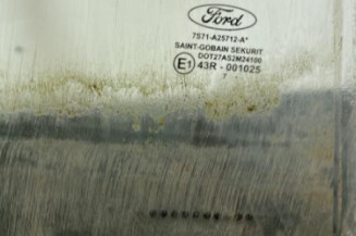 Vitre arriere droit FORD MONDEO 3