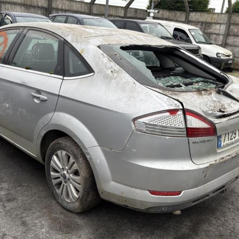 Vitre arriere droit FORD MONDEO 3 Photo n°10