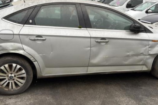 Vitre arriere droit FORD MONDEO 3