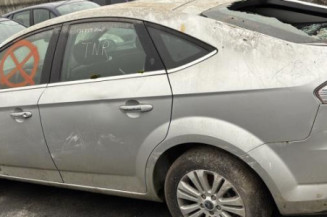 Vitre arriere droit FORD MONDEO 3