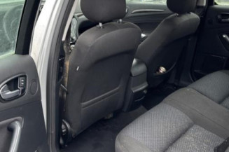Vitre arriere droit FORD MONDEO 3