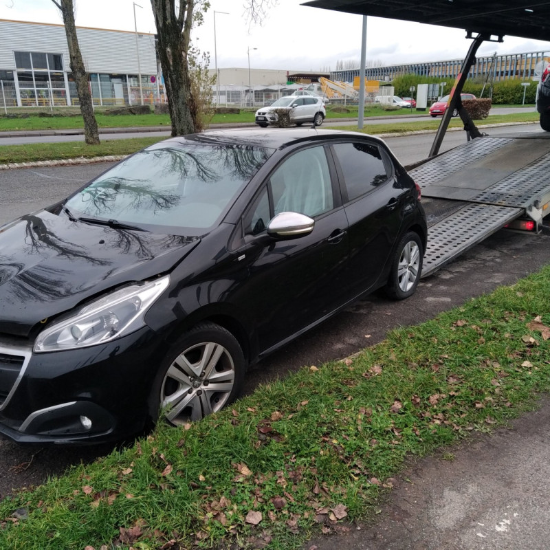 PEUGEOT 208 1 PHASE 2 1.2 VTI - 12V Photo n°3