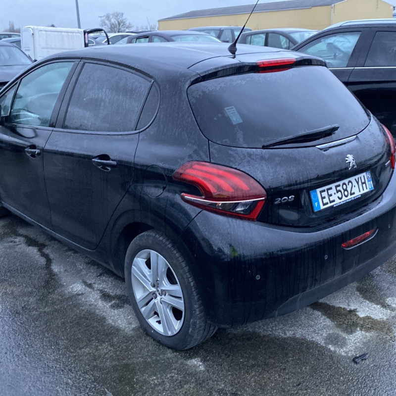 PEUGEOT 208 1 PHASE 2 1.2 VTI - 12V Photo n°14