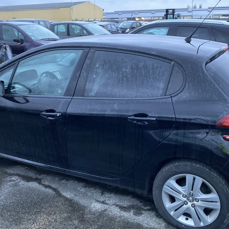 PEUGEOT 208 1 PHASE 2 1.2 VTI - 12V Photo n°17