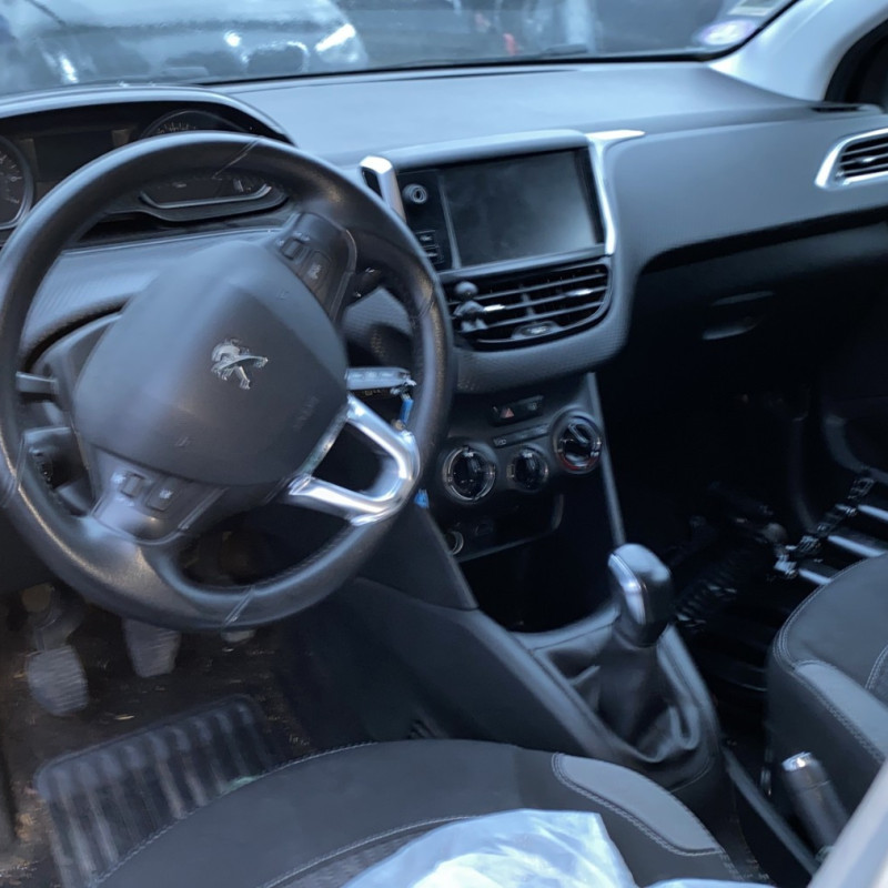 PEUGEOT 208 1 PHASE 2 1.2 VTI - 12V Photo n°25