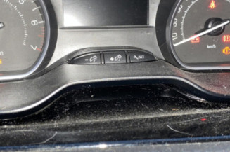PEUGEOT 208 1 PHASE 2 1.2 VTI - 12V