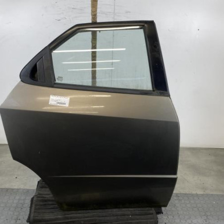 Porte arriere droit HONDA CIVIC 8 Photo n°1