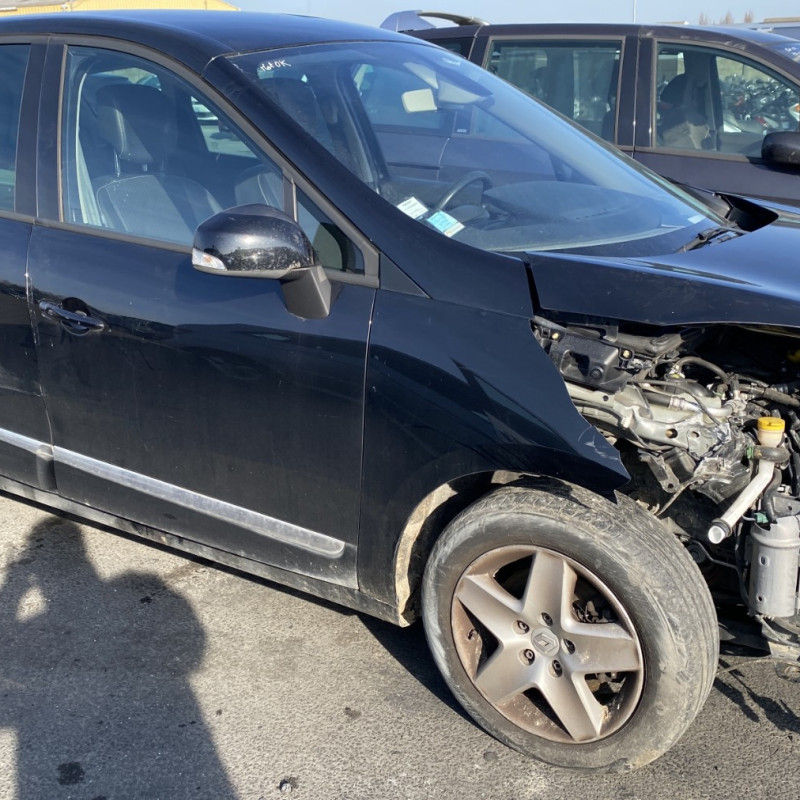 RENAULT GRAND SCENIC 3 PHASE 3 1.5 DCI - 8V TURBO Photo n°18