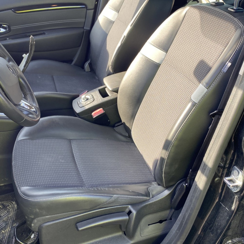 RENAULT GRAND SCENIC 3 PHASE 3 1.5 DCI - 8V TURBO Photo n°22