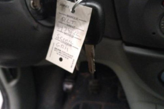 Porte avant gauche RENAULT SCENIC 1