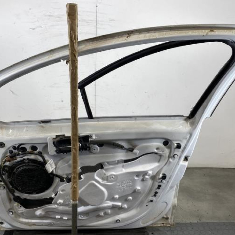 Porte avant droit CITROEN C3 2 Photo n°9