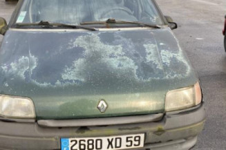 Amortisseur avant droit RENAULT CLIO 1