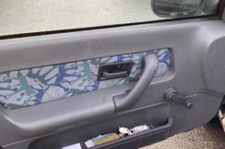 Amortisseur avant droit RENAULT CLIO 1