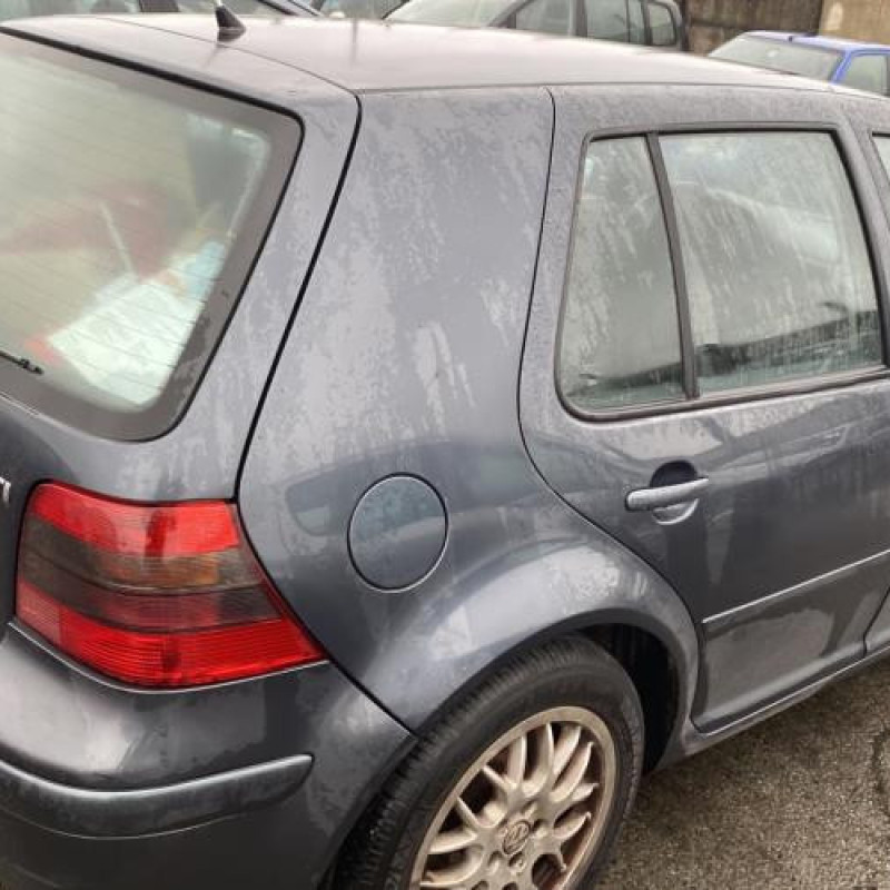Pretensionneur de ceinture avant droit VOLKSWAGEN GOLF 4 Photo n°12