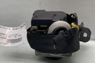 Pretensionneur de ceinture avant gauche VOLKSWAGEN GOLF 4