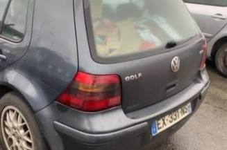 Pretensionneur de ceinture avant gauche VOLKSWAGEN GOLF 4