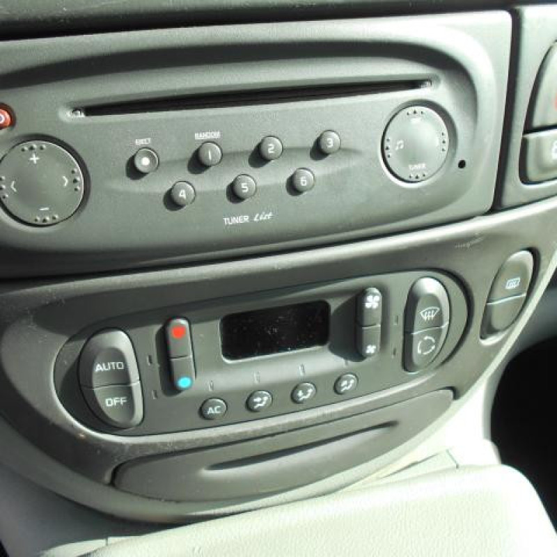 Moto ventilateur radiateur RENAULT SCENIC 1 Photo n°8