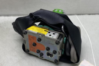 Pretensionneur de ceinture avant droit TOYOTA YARIS 2