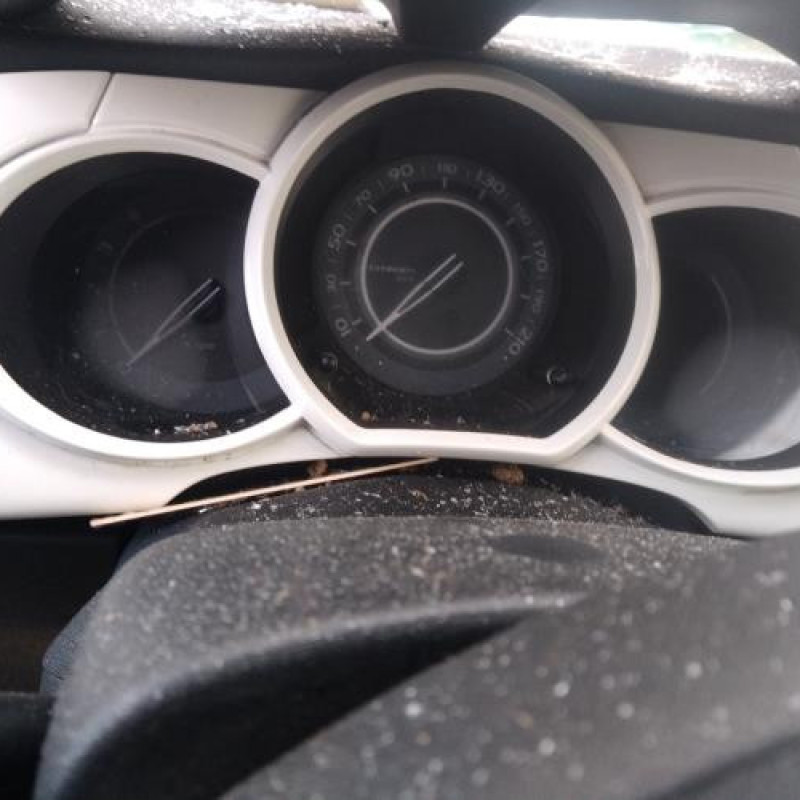 Porte arriere droit CITROEN C3 2 Photo n°18