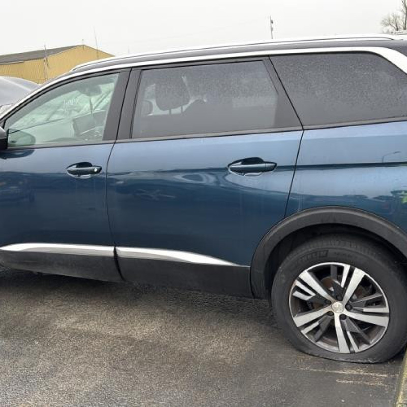 Actionneur verrou trappe d'essence PEUGEOT 5008 2 Photo n°10