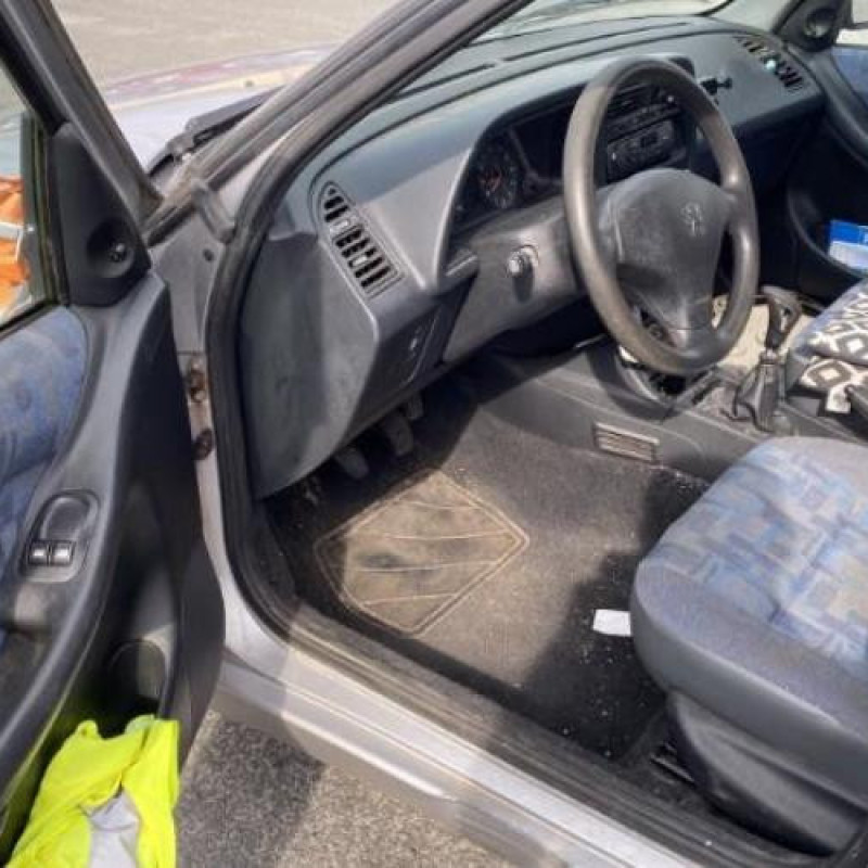 Boitier air bag PEUGEOT 306 Photo n°13