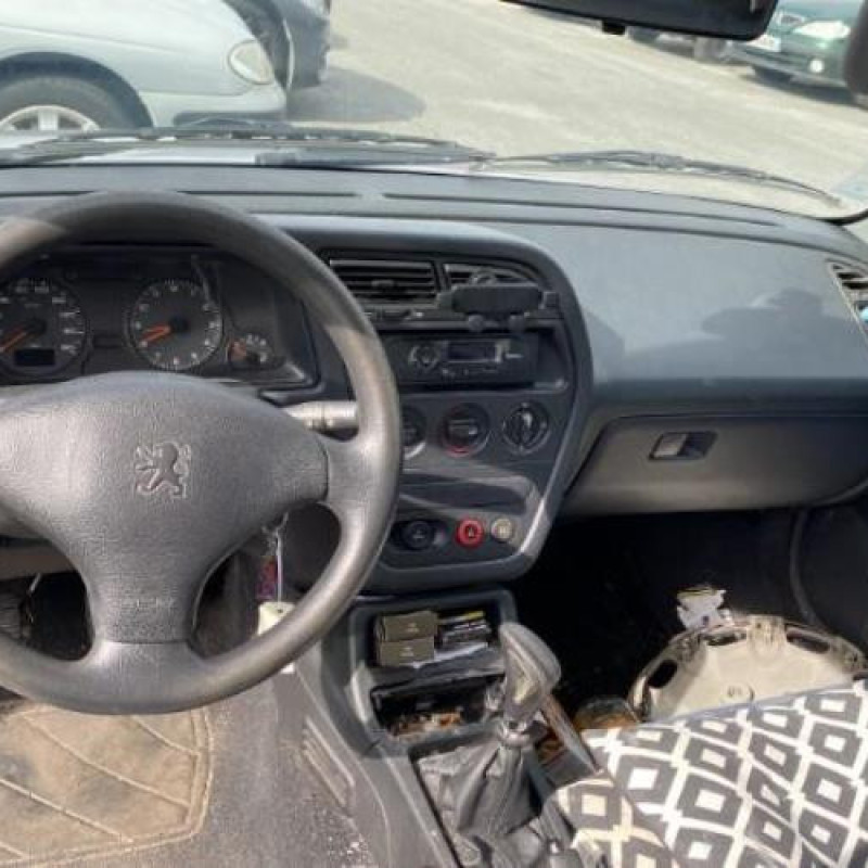 Boitier air bag PEUGEOT 306 Photo n°16