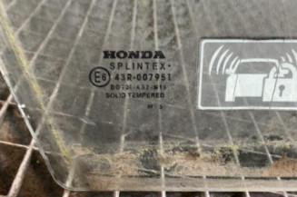 Vitre avant droit HONDA CIVIC 8