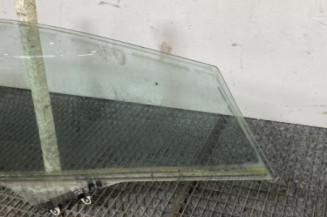 Vitre avant droit HONDA CIVIC 8