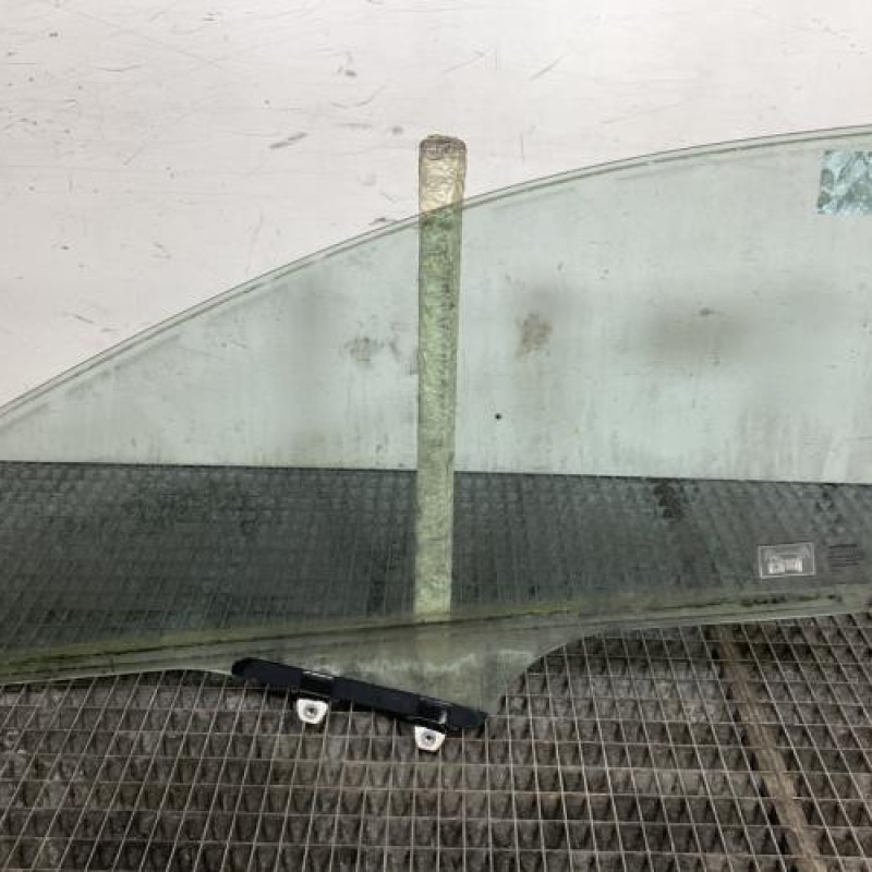 Vitre avant droit HONDA CIVIC 8 Photo n°6