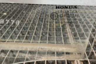 Vitre arriere gauche HONDA CIVIC 8