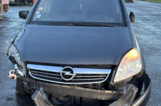 Calculateur moteur OPEL ZAFIRA B