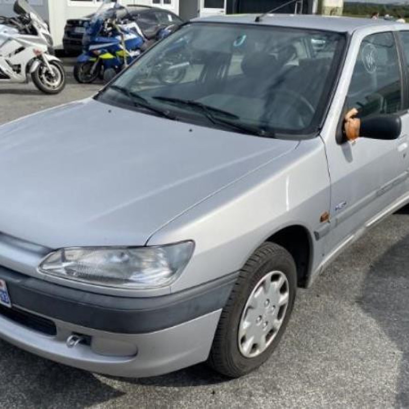 Bouton de warning PEUGEOT 306 Photo n°5