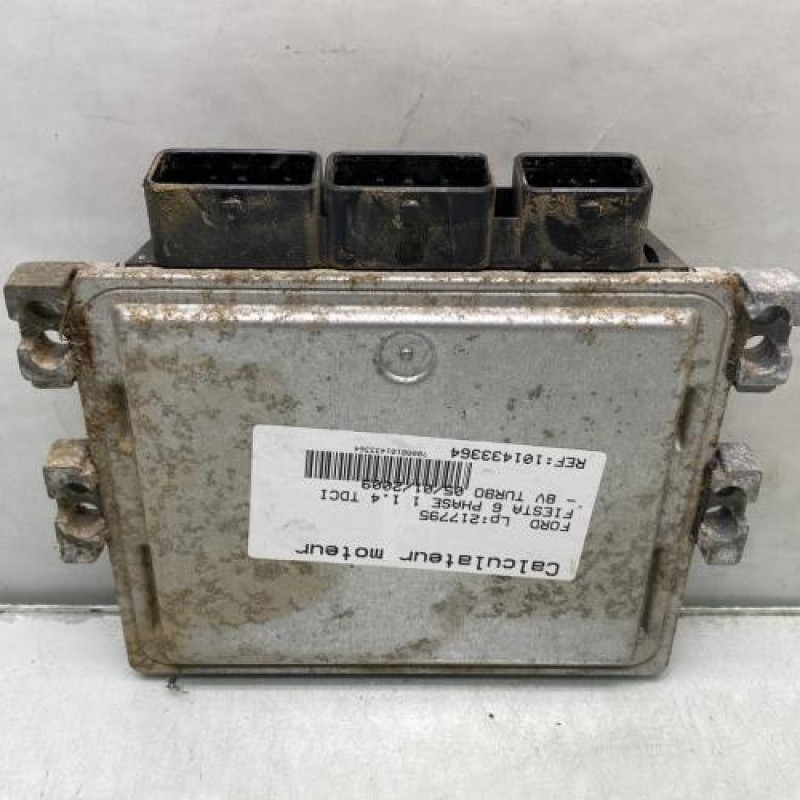 Calculateur moteur FORD FIESTA 6 Photo n°4