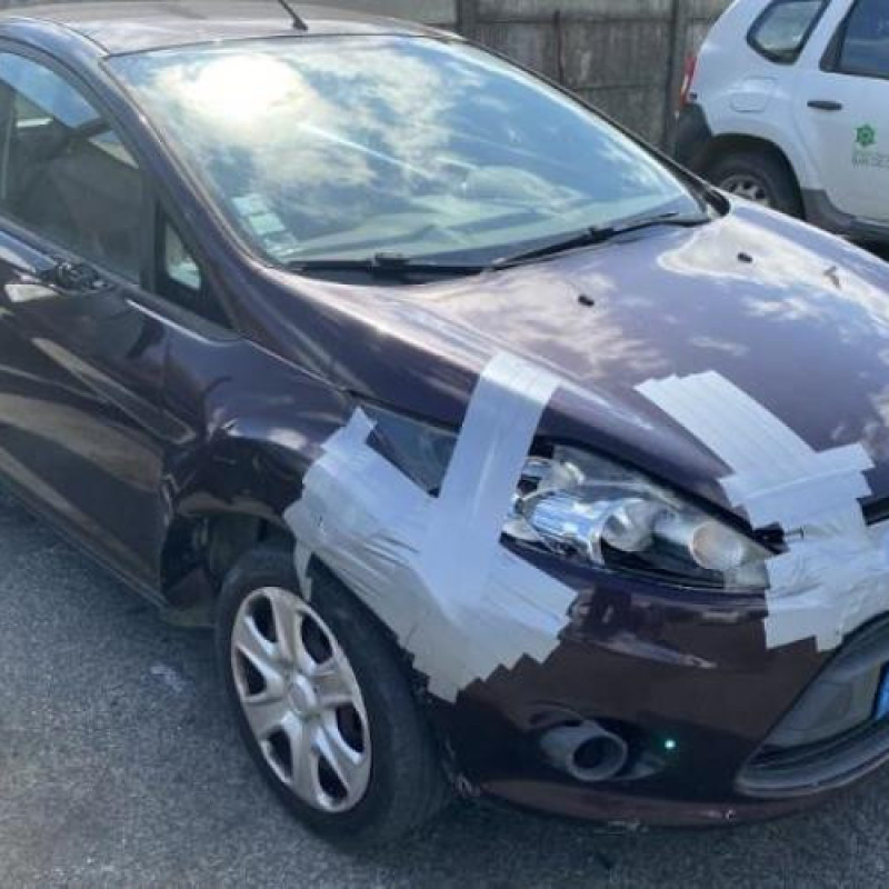 Calculateur moteur FORD FIESTA 6 Photo n°17