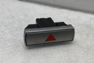 Bouton de warning FORD MONDEO 3 Photo n°1