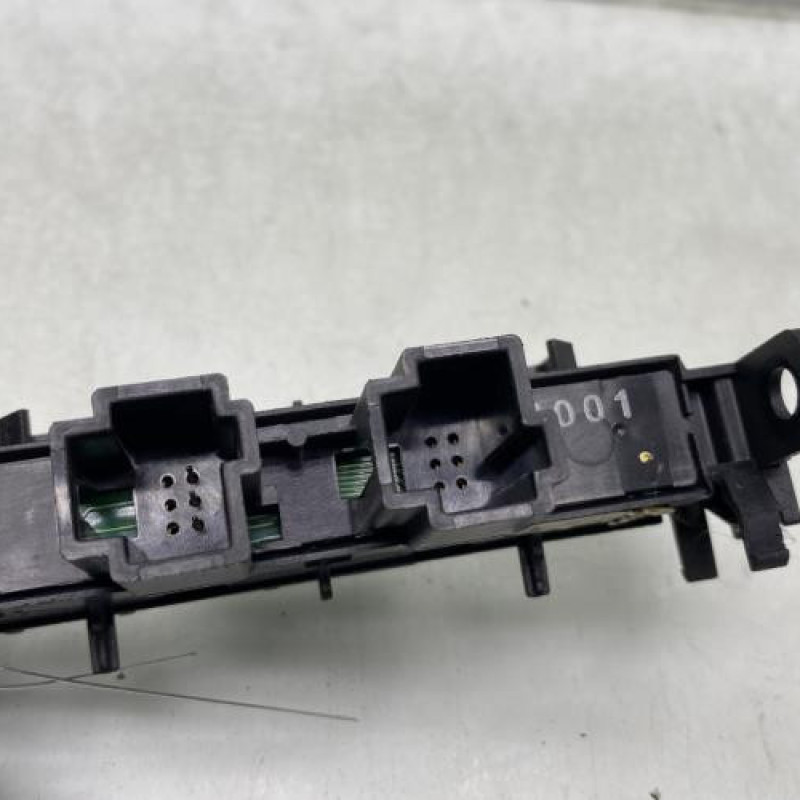 Bouton de warning JAGUAR X-TYPE Photo n°3