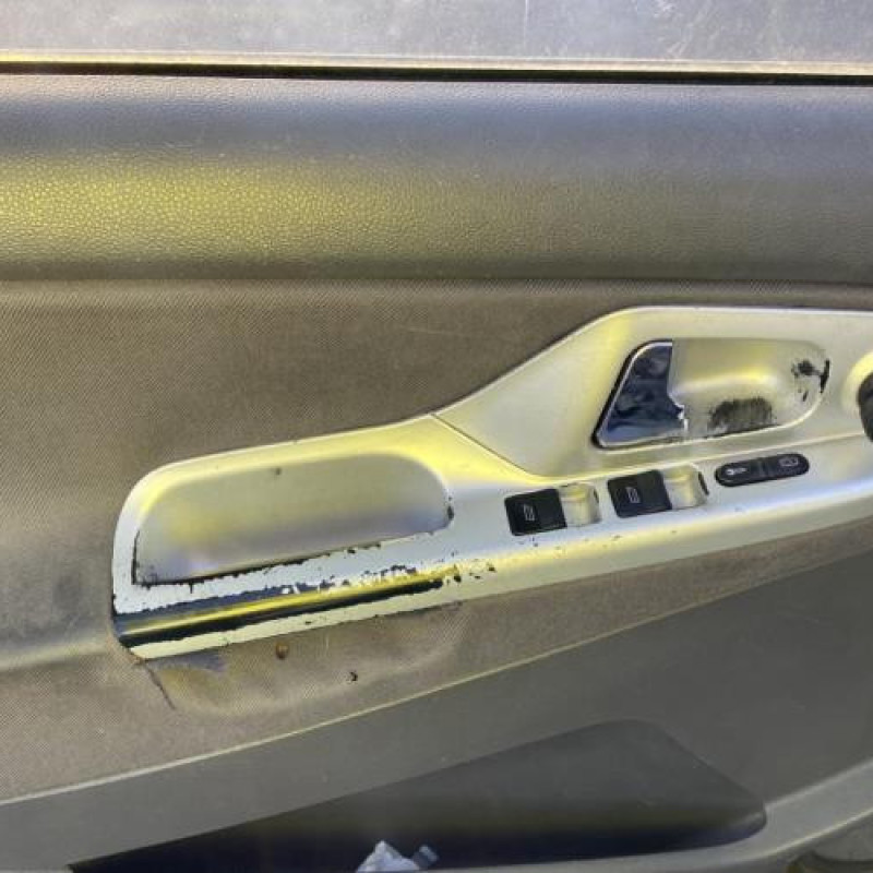 Bouton de warning SEAT IBIZA 2 Photo n°12