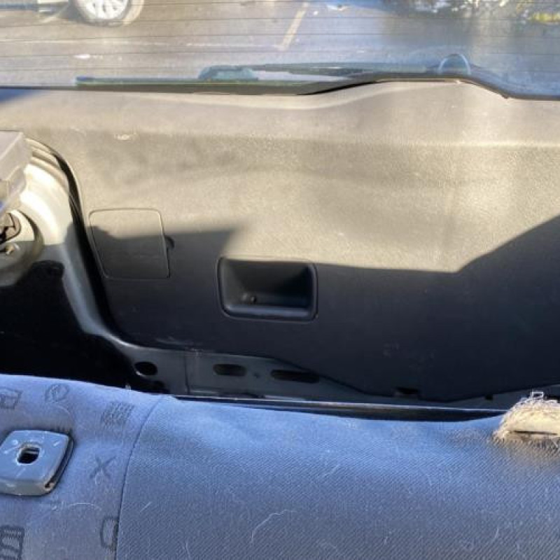 Bouton de warning SEAT IBIZA 2 Photo n°15