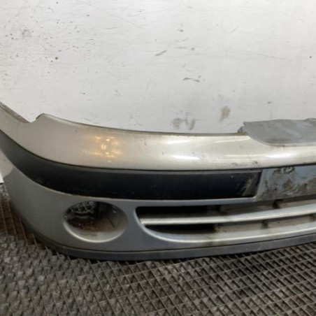 Pare choc avant RENAULT MEGANE 1