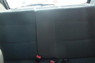 Vitre arriere droit PEUGEOT 106