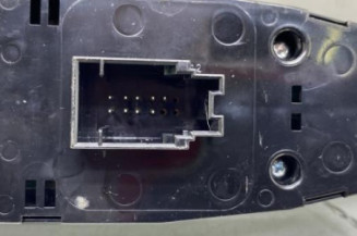 Interrupteur de leve vitre avant gauche BMW SERIE 1 F20