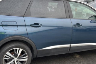 Bouton de warning PEUGEOT 5008 2