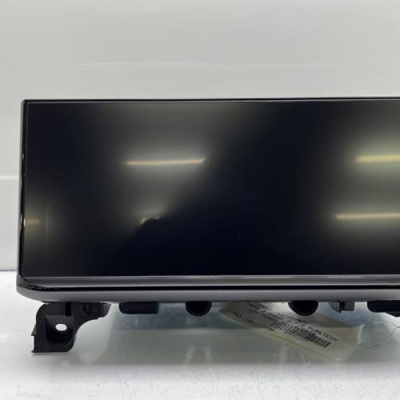 Ecran GPS PEUGEOT 5008 2 Photo n°1