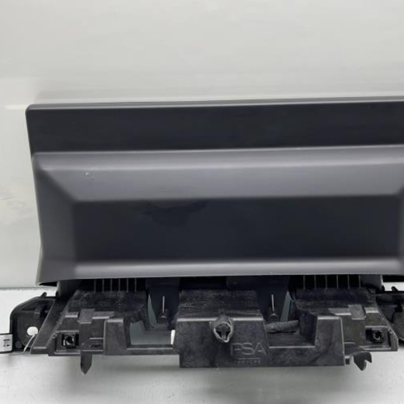 Ecran GPS PEUGEOT 5008 2 Photo n°3